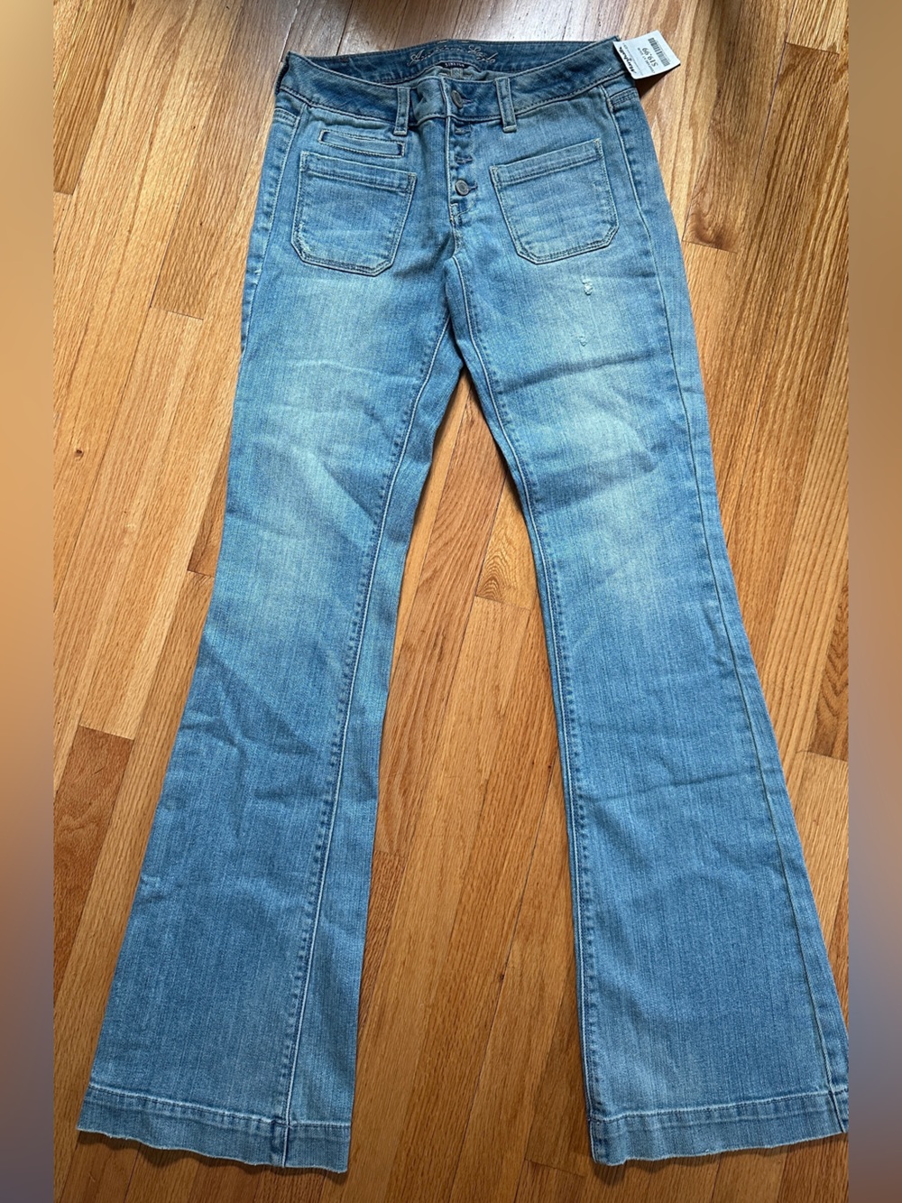 American Eagle Outfitters Light Blue Flared Jeans